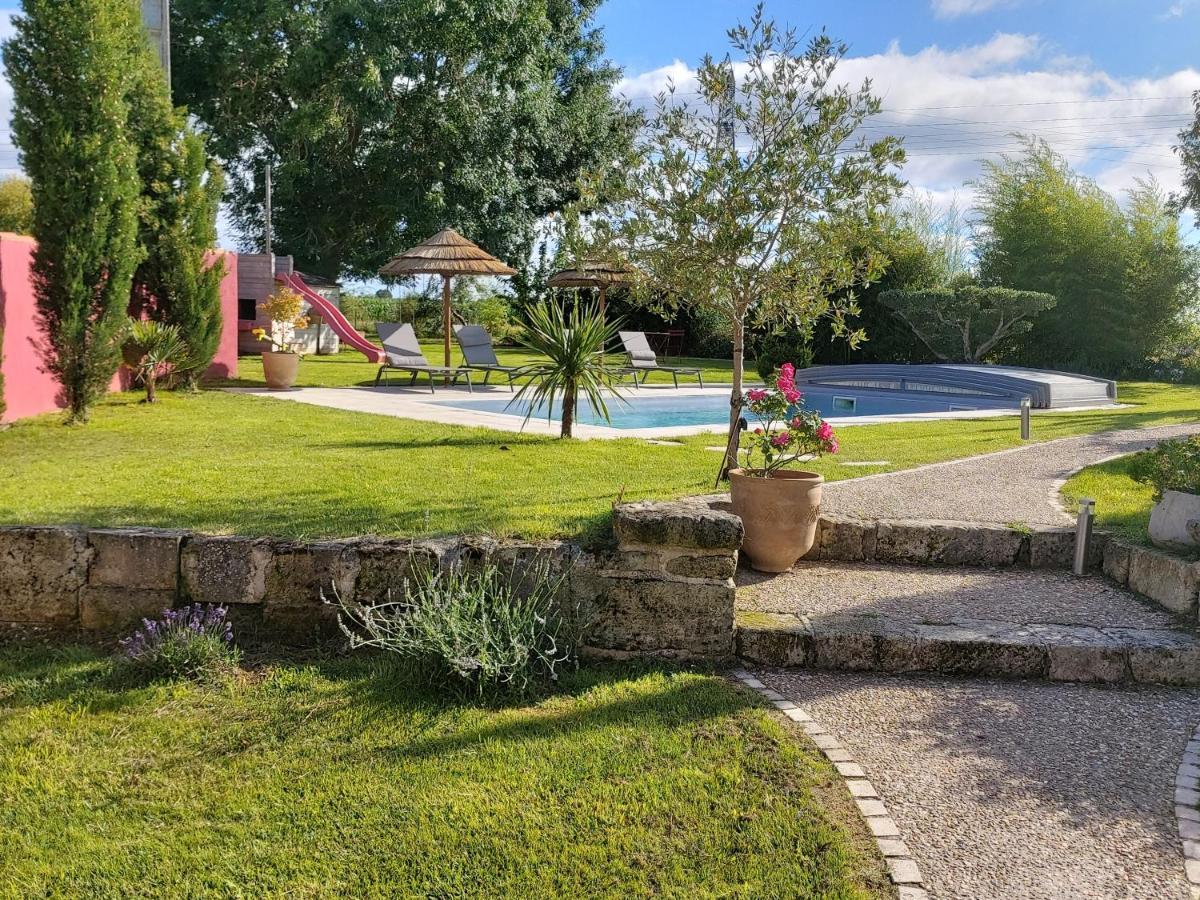 Chambres d'hôtes Les Marguerites Champdolent Extérieur photo